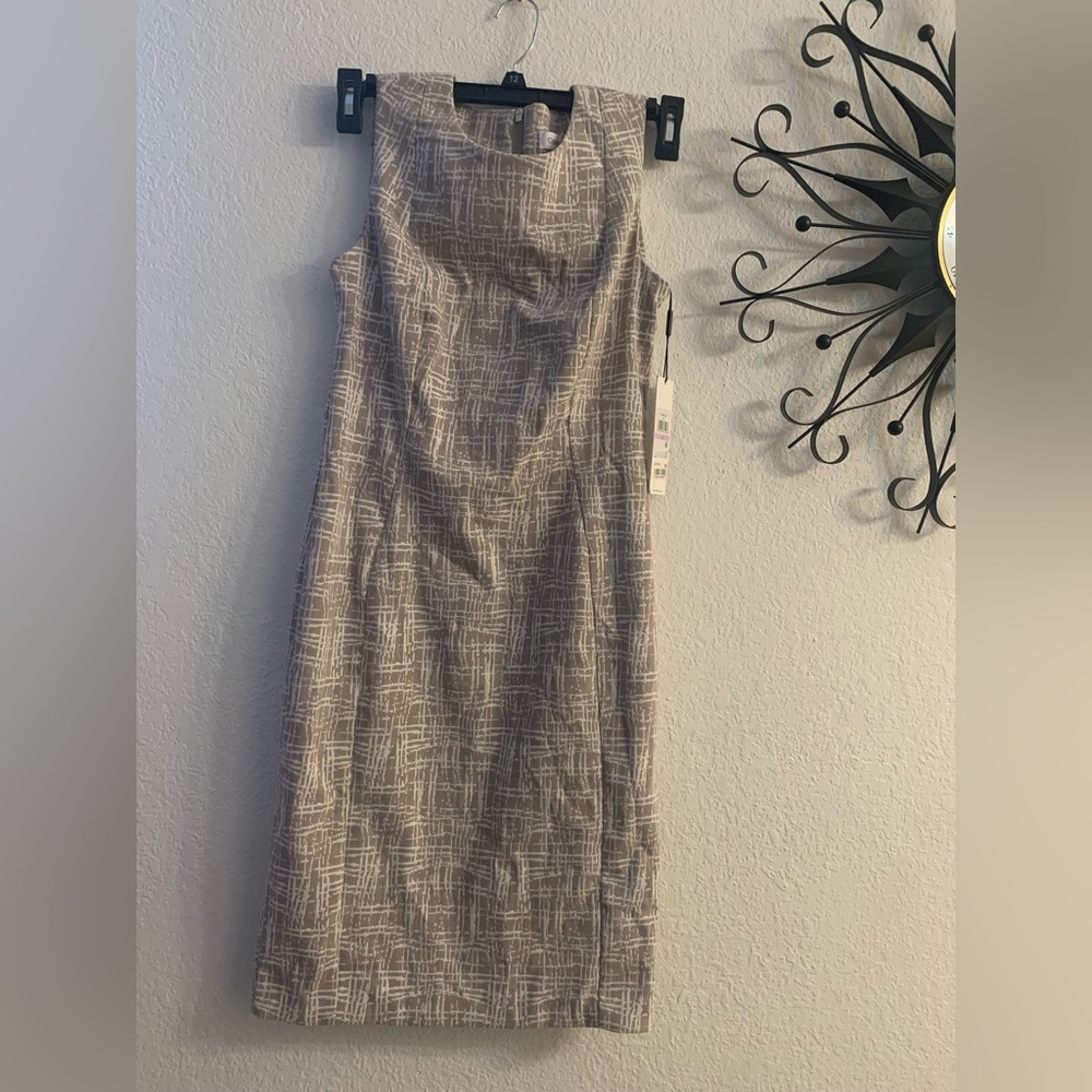Calvin Klein Women's Dress Classic Business Beige and White size 6